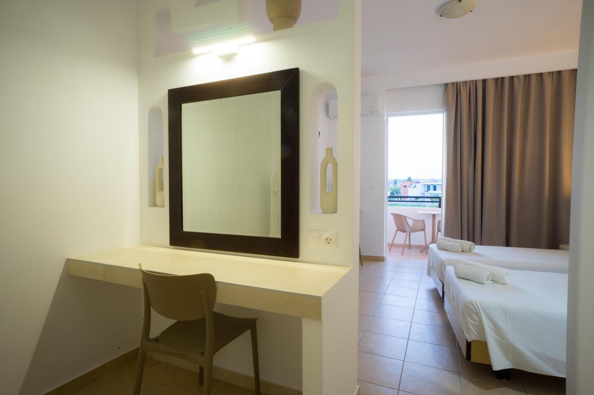 Diamond Apartments ฟาลิรากี ภายนอก รูปภาพ