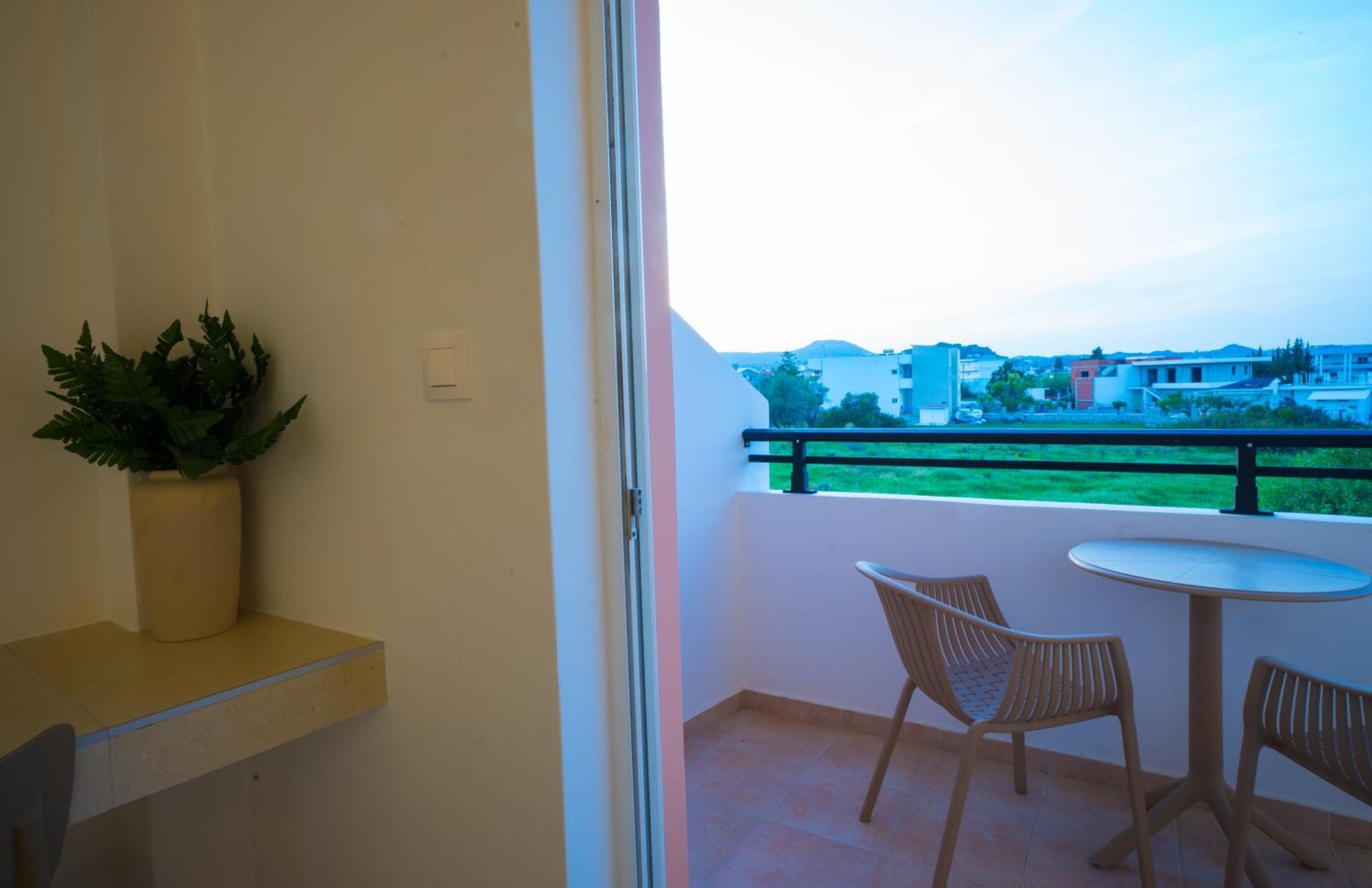 Diamond Apartments ฟาลิรากี ภายนอก รูปภาพ